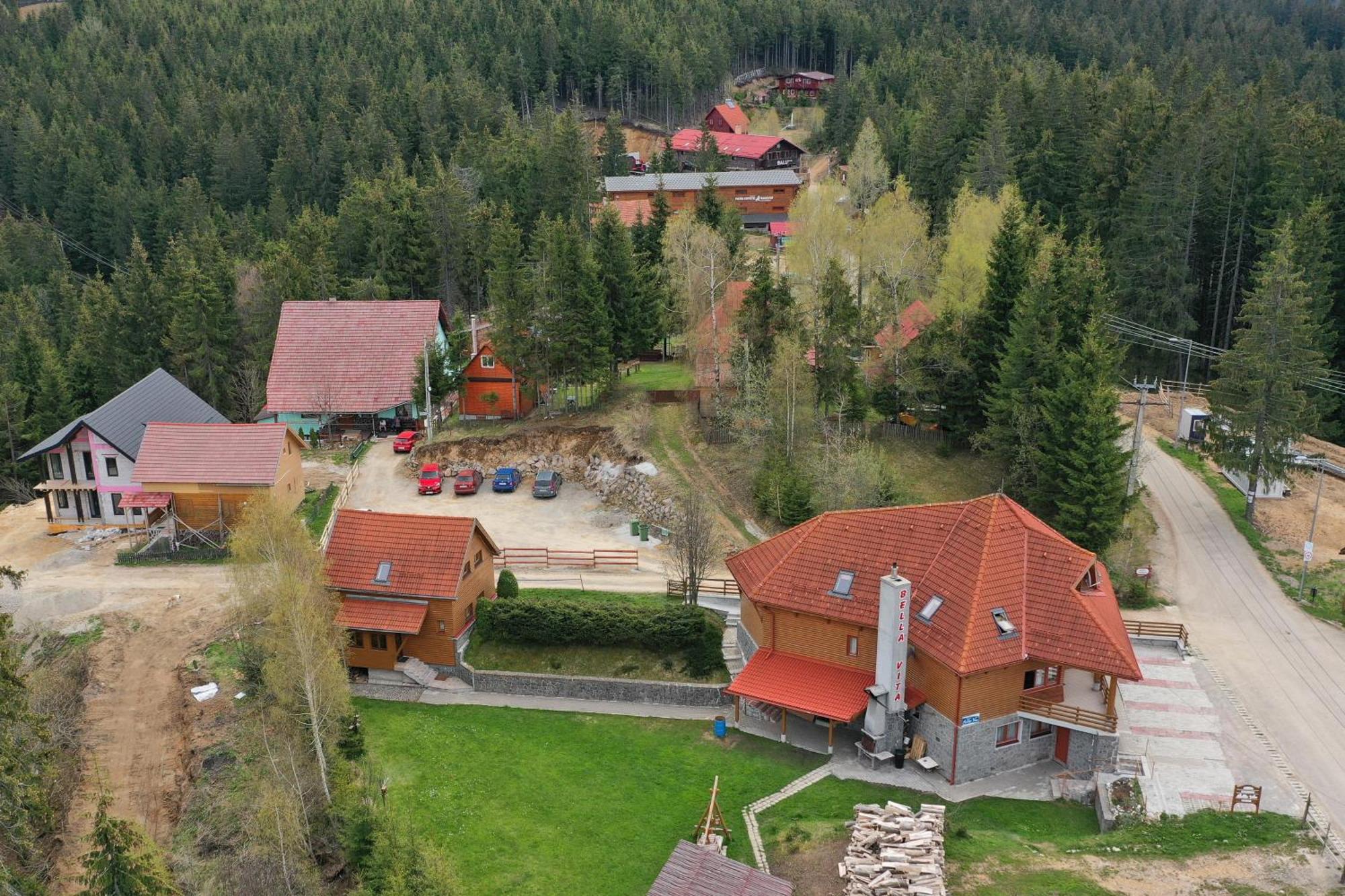 Pensiunea Bella Vita Harghita-Bai Exterior photo